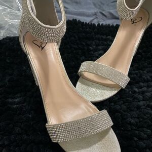 Silver Rhinestone Embellished Heels for Special Occasions
